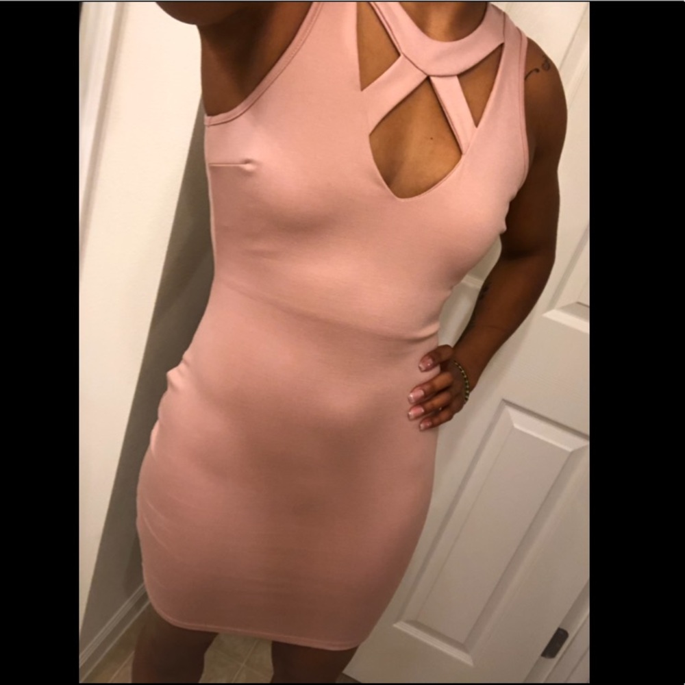 Dress; Fashion Nova